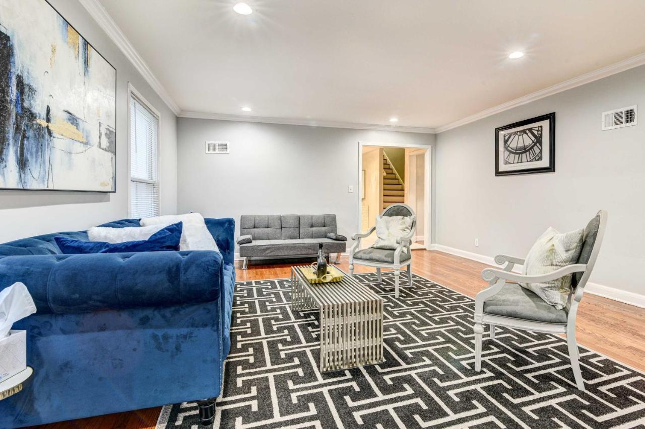 Luxurious - Walk To Golf And Park! Detroit