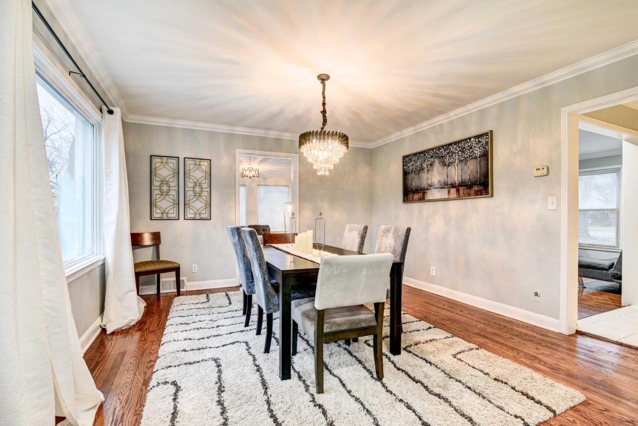 Luxurious - Walk To Golf And Park! * Detroit