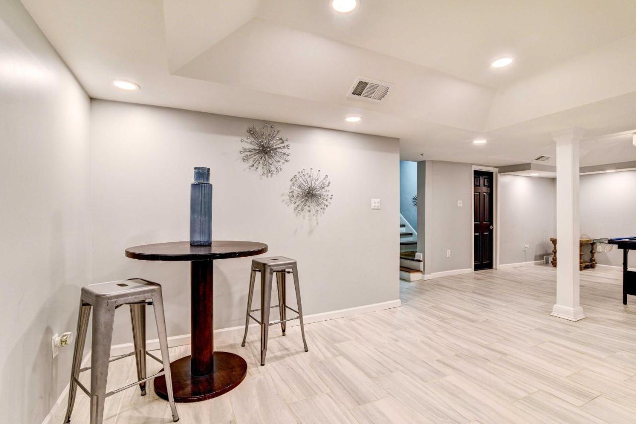Luxurious - Walk To Golf And Park! Detroit